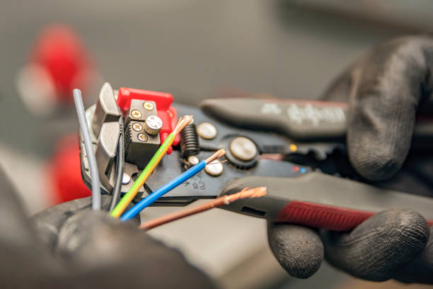 Best Industrial Electrical Services  in Brown Deer, WI